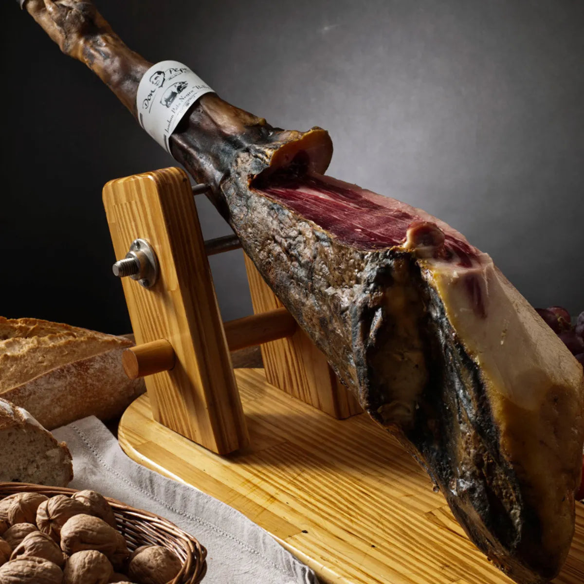 Jambons et Épaules avec Os : L'Expérience Traditionnelle