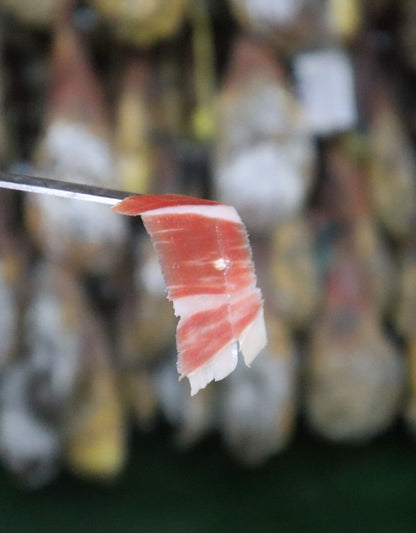 Jambon entier ibérique Pata Negra Bellota 100% ibérique