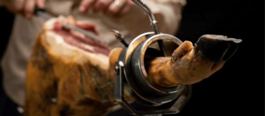 Pourquoi l’épaule entière ibérique avec os est le bon plan ?