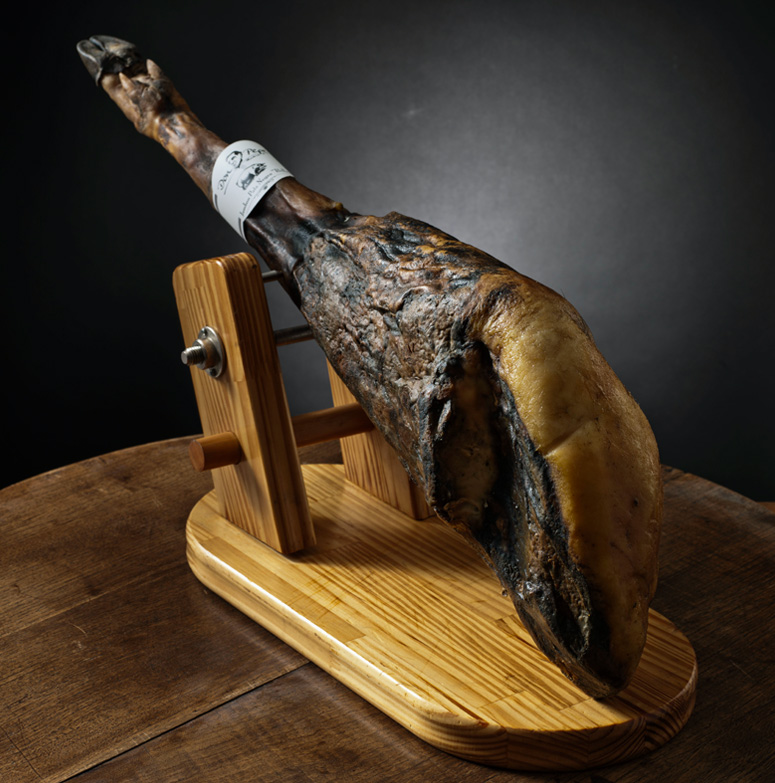 Jambons ibériques Pata Negra Bellota